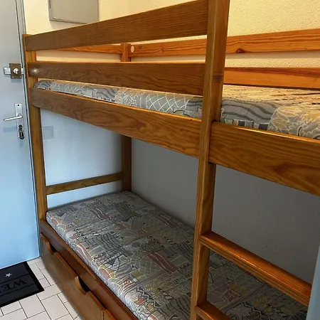 4 Pers A Port Camargue Avec Terrasse Et Parking Prive - Fr-1-250-329