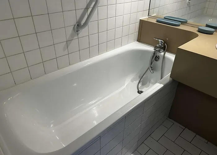 Apartamento 4 Pers A Port Camargue Avec Terrasse Et Parking Prive - Fr-1-250-329